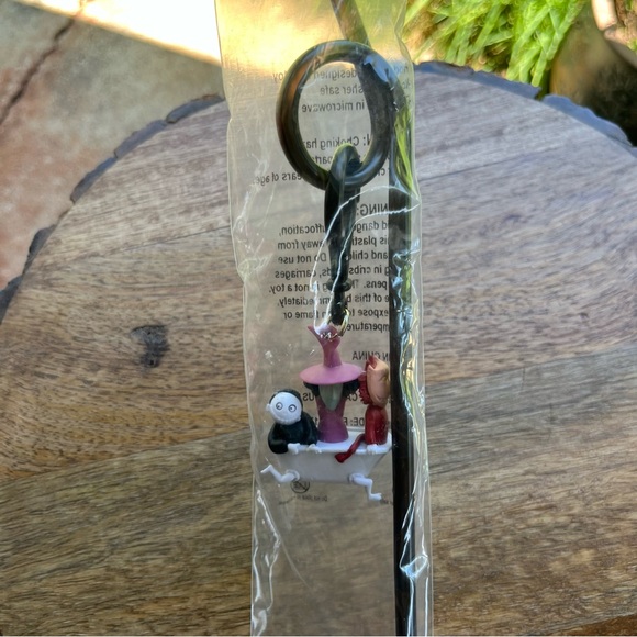 Disneyland Nightmare Before Christmas Lock Shock and Barrel Straw Clip - Picture 3 of 3